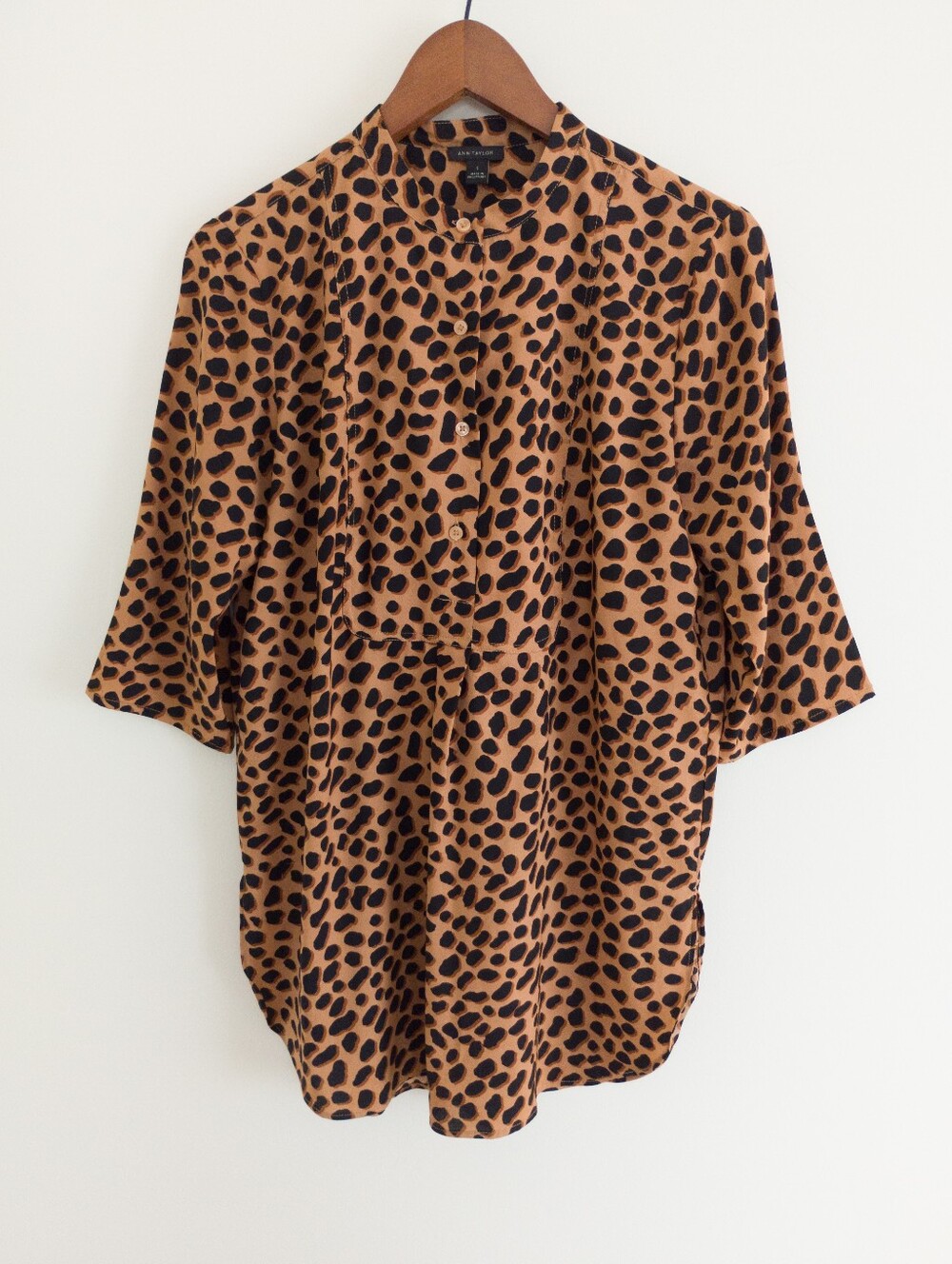 Ann Taylor Leopard Print Band Collar Pintuck Popover Tunic Blouse Small